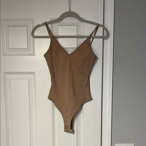 NWT Lulus Talula Tan Ribbed V-Neck Cami Bodysuit , medium